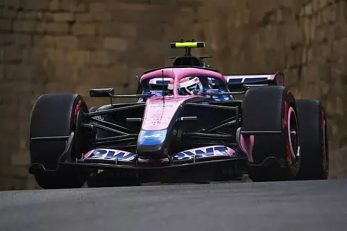 Colapinto se prepara para la maratón de F1: 11 semanas, 9 GP y 42.900 km de adrenalina
